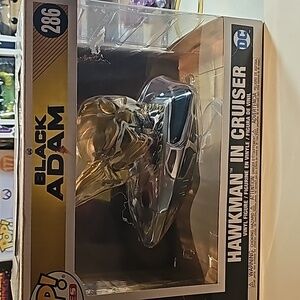Funko 286 Hawkman in Cruiser Black Adam